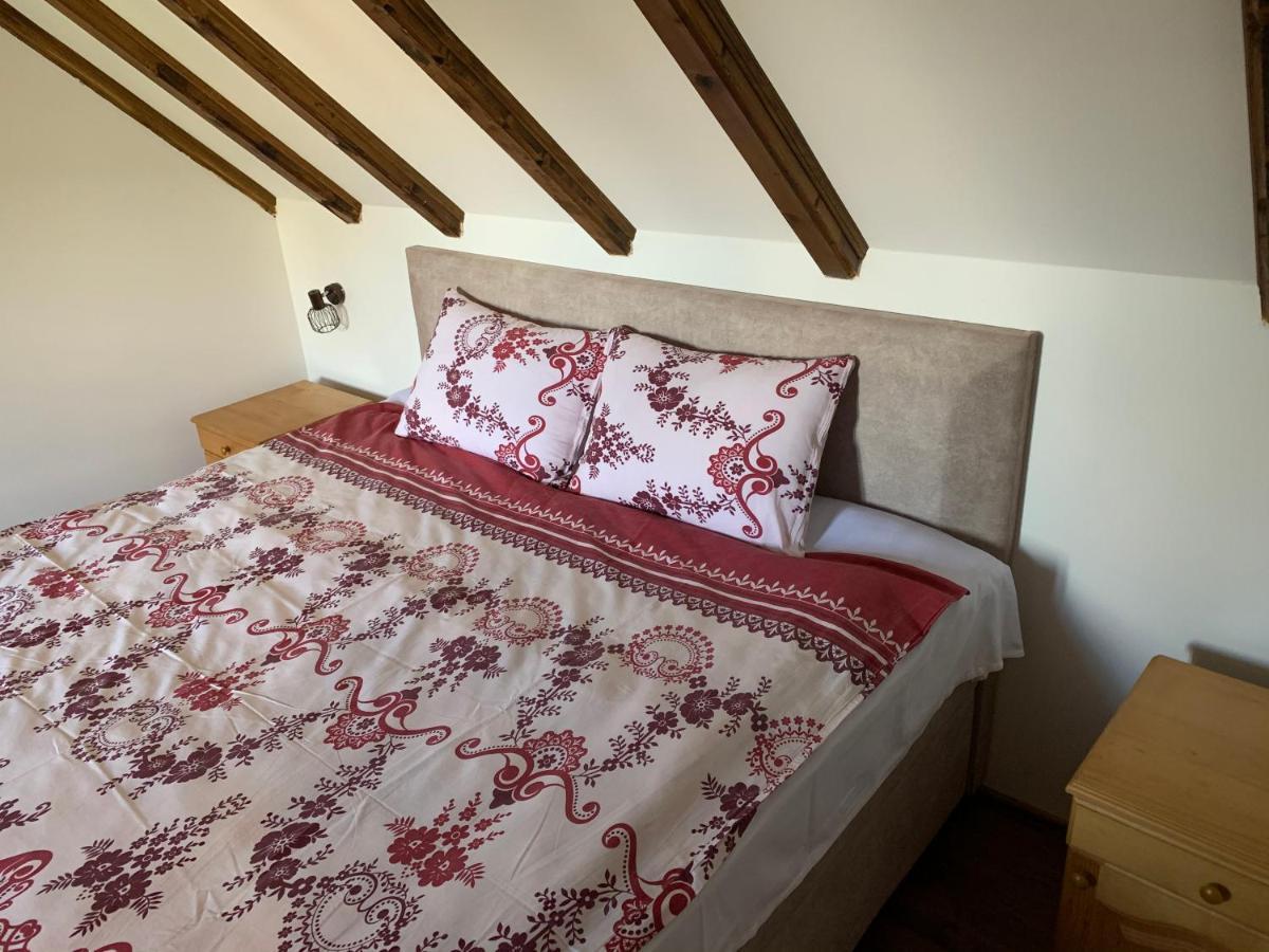 Lovcen Holiday Home Cetinje Esterno foto